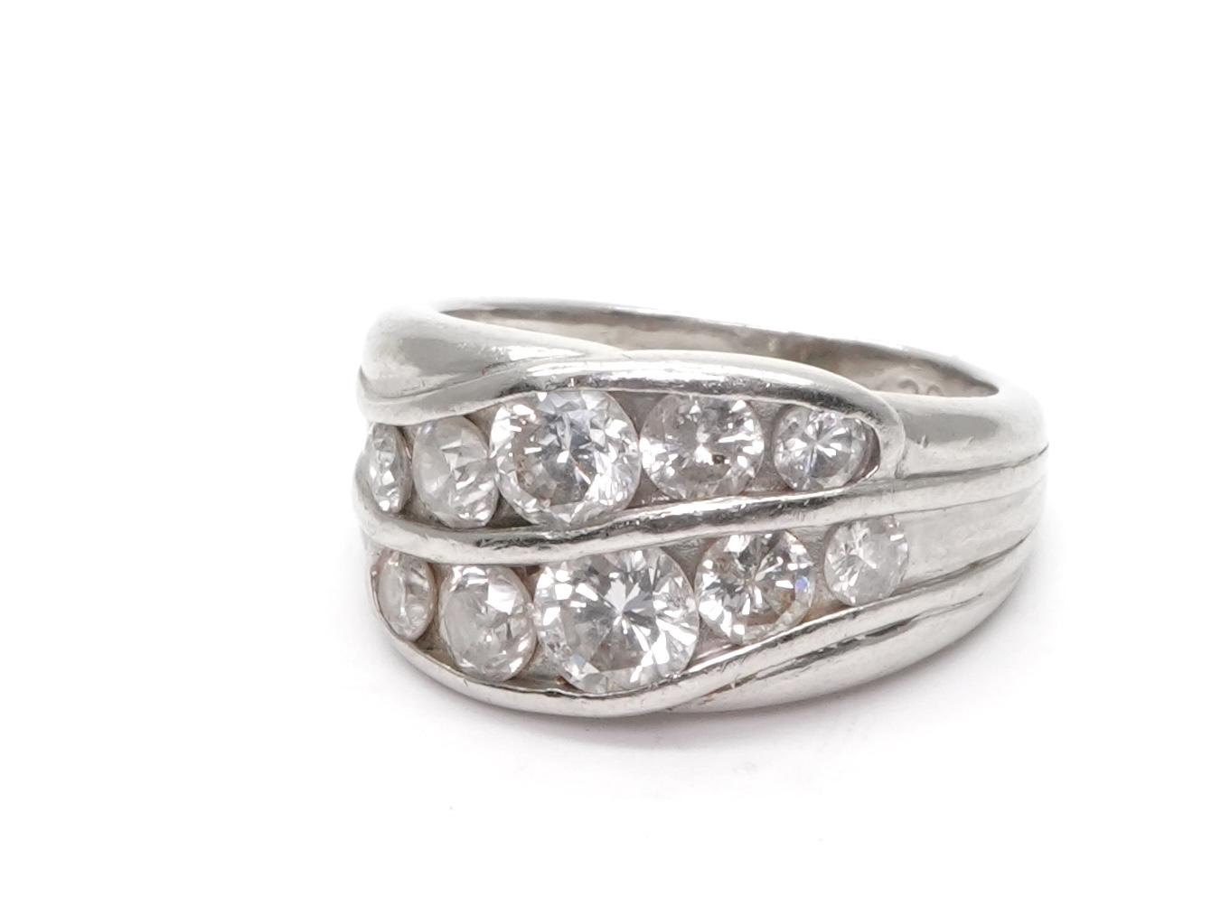 投稿記事「ダイヤ リング Pt900 D2.04ctを買取しました！」の商品画像