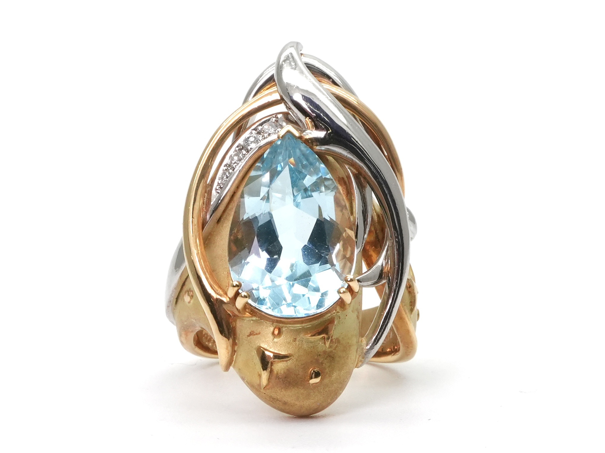 投稿記事「アクアマリン ダイヤ リング K18/Pt900 6.51ct 0.05ctを買取しました！」の商品画像