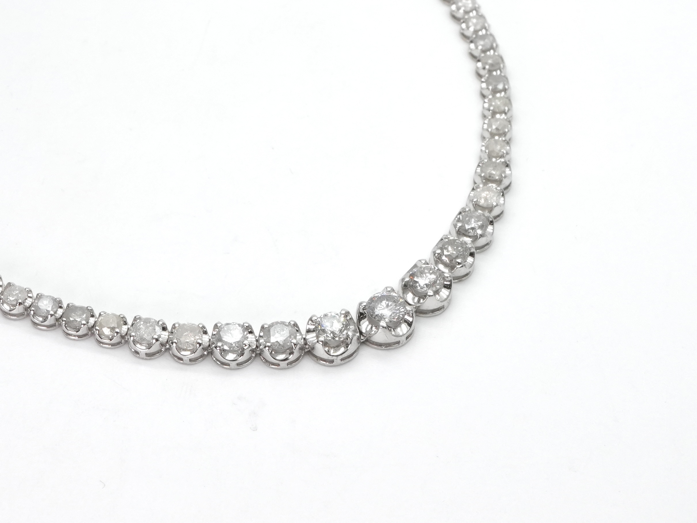 投稿記事「ダイヤモンド　ネックレス　K18WG　10.0ct　ホワイトゴールドを買取しました！」の商品画像