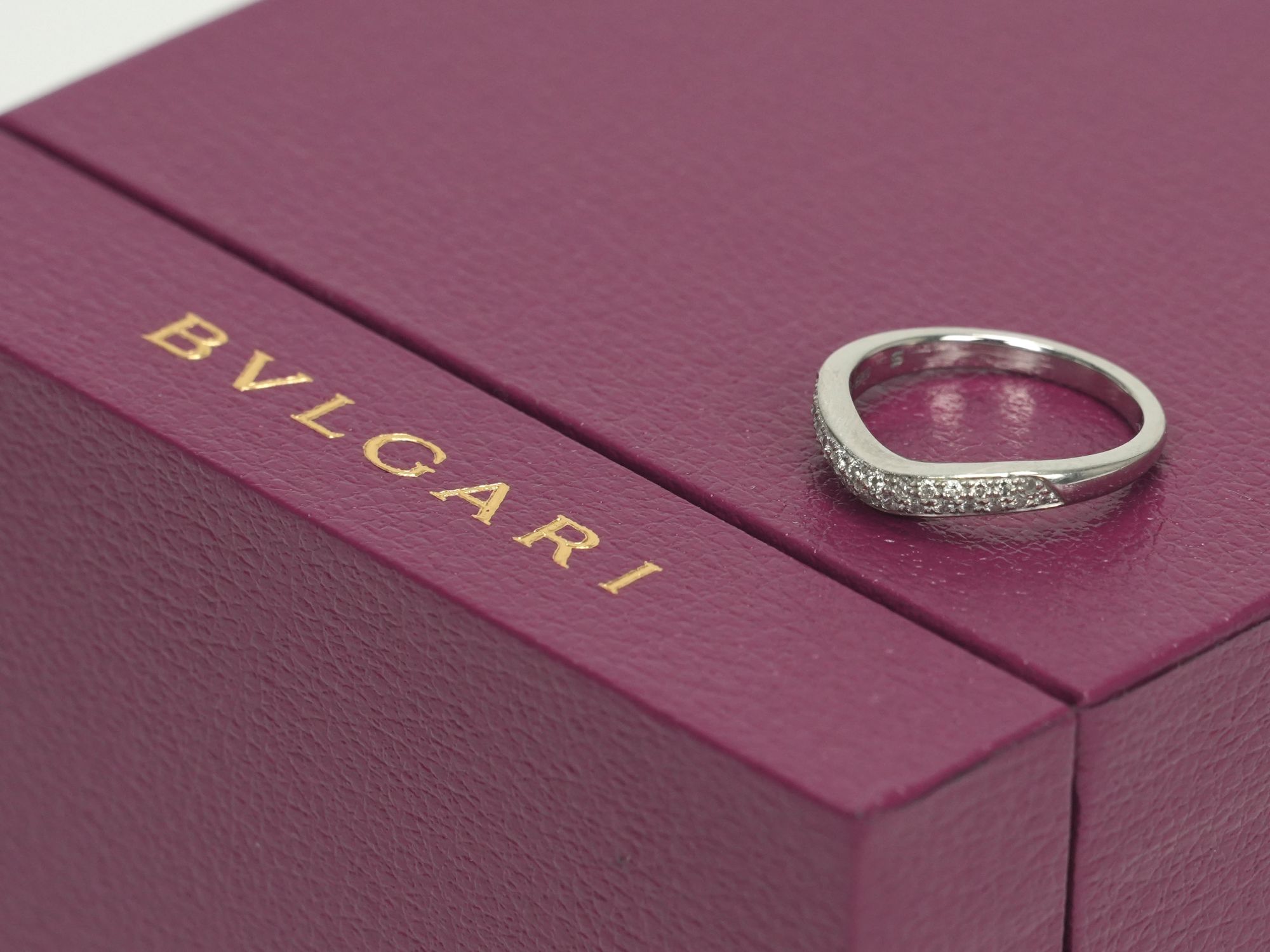 投稿記事「ブルガリ コロナ パヴェ ダイヤモンド リング Pt950を買取しました！」の商品画像