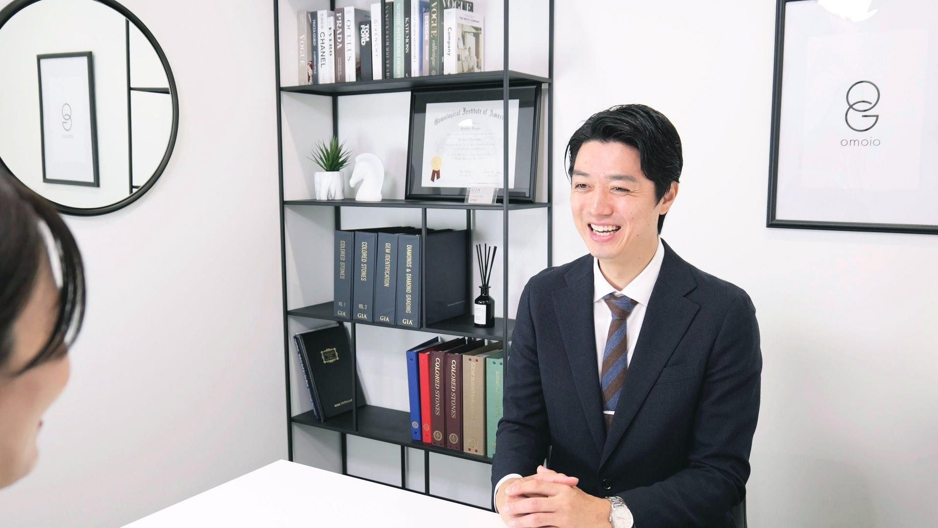 おもいお鑑定士の査定風景イメージ画像