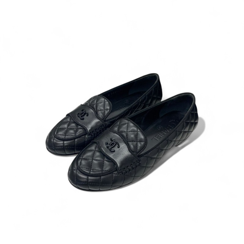 投稿記事「シャネル マトラッセ ココマーク レザー フラットシューズ ブラックを買取しました！」の商品画像