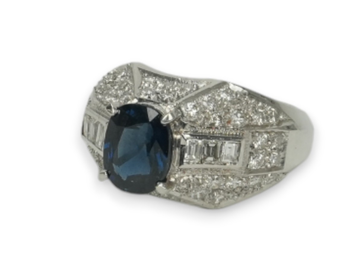 投稿記事「サファイア ダイヤ リング Pm900 2.33ct D1.5ctを買取しました！」の商品画像