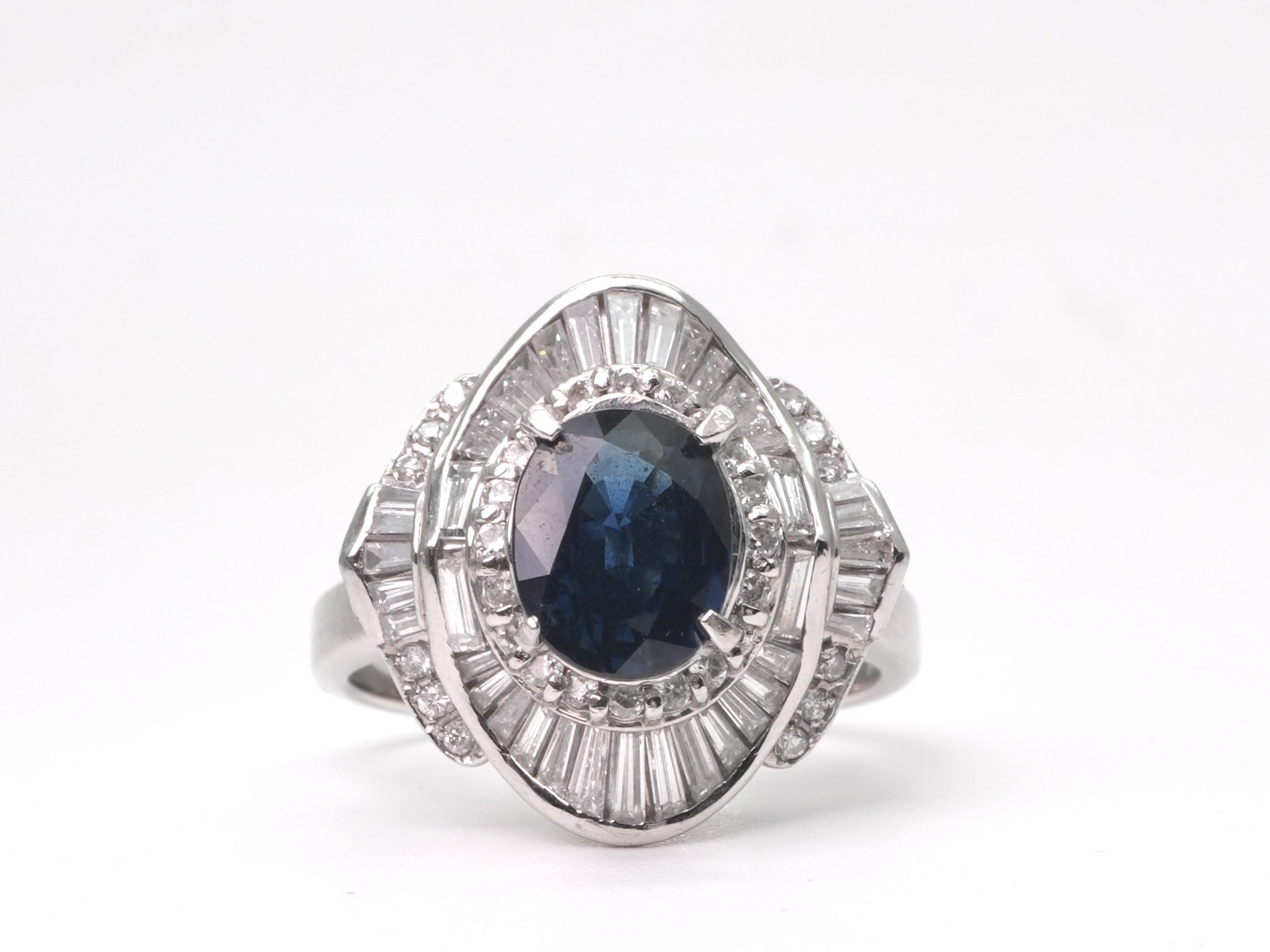 投稿記事「サファイア ダイヤモンド リング Pt900 2.08ct D1.13ctを買取しました！」の商品画像