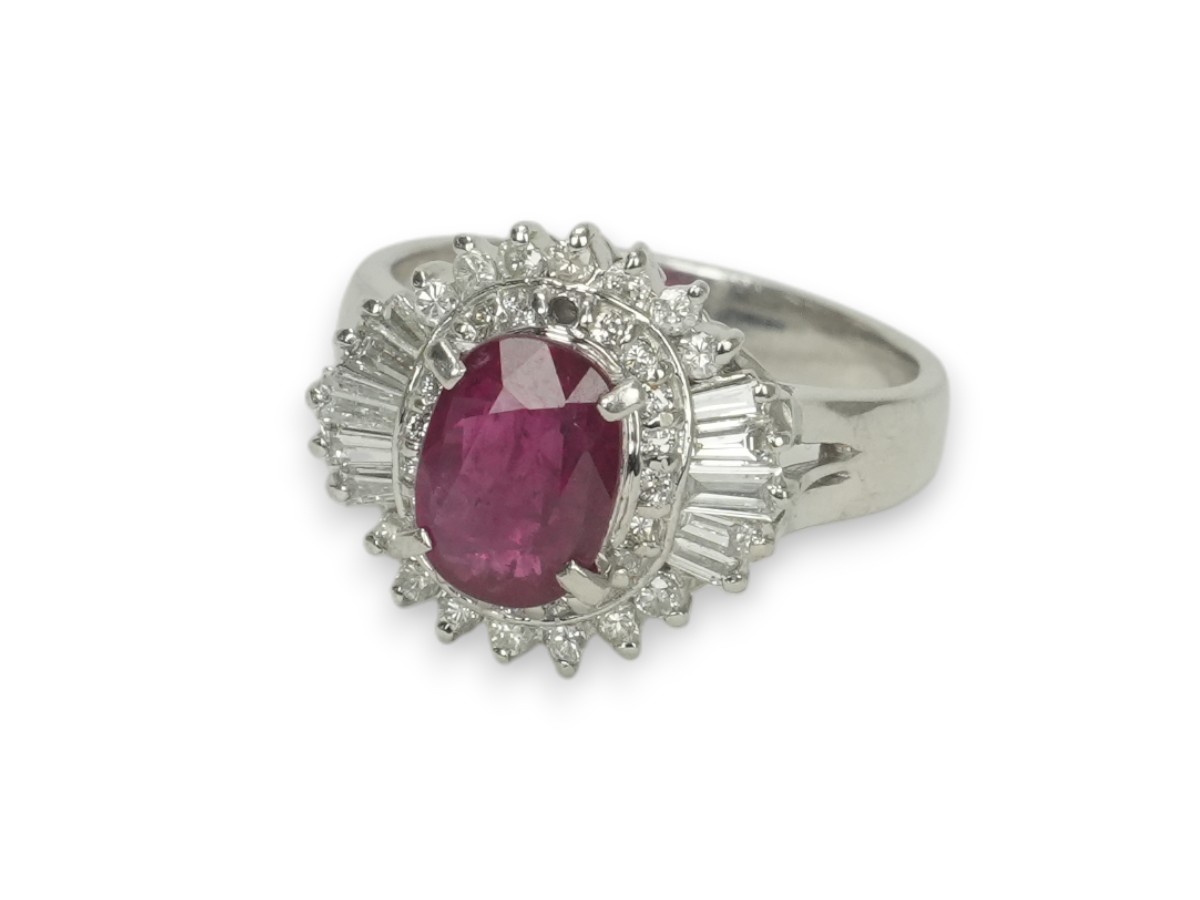 投稿記事「ルビー ダイヤモンド リング Pt900 1.80ct D0.67ctを買取しました！」の商品画像