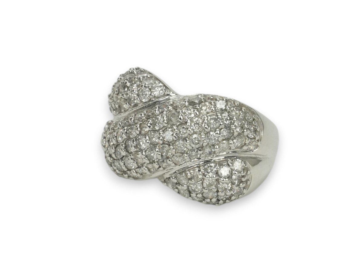 投稿記事「ダイヤモンド リング K18WG 2.00ct ホワイトゴールドを買取しました！」の商品画像