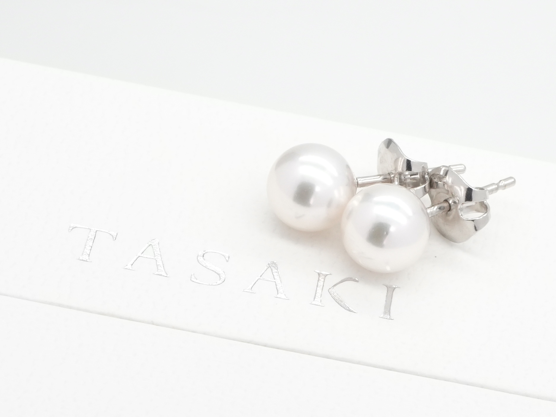 投稿記事「タサキ パール ピアス 750WGを買取しました！」の商品画像