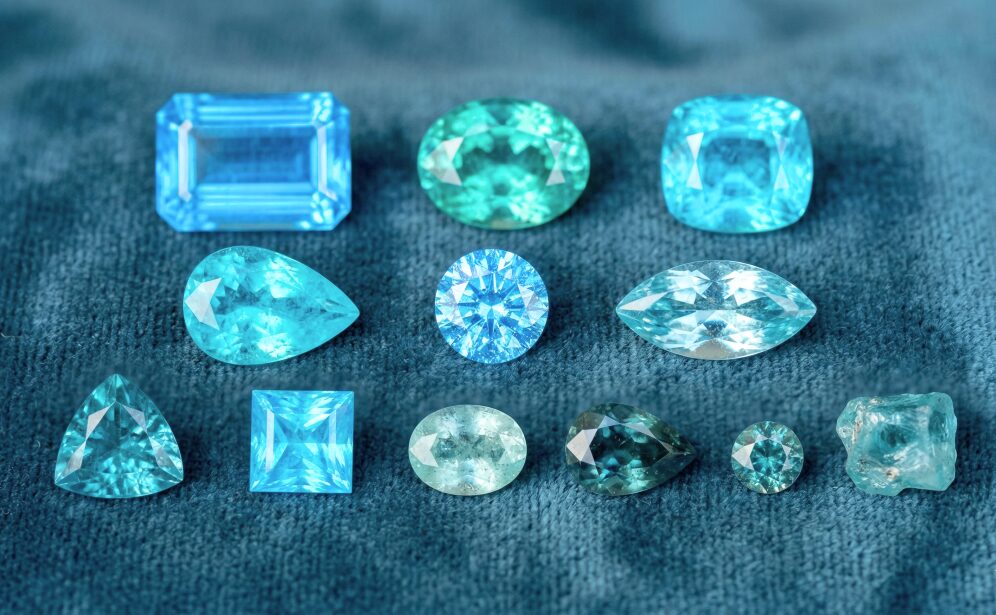 さまざまな青い宝石のルース画像