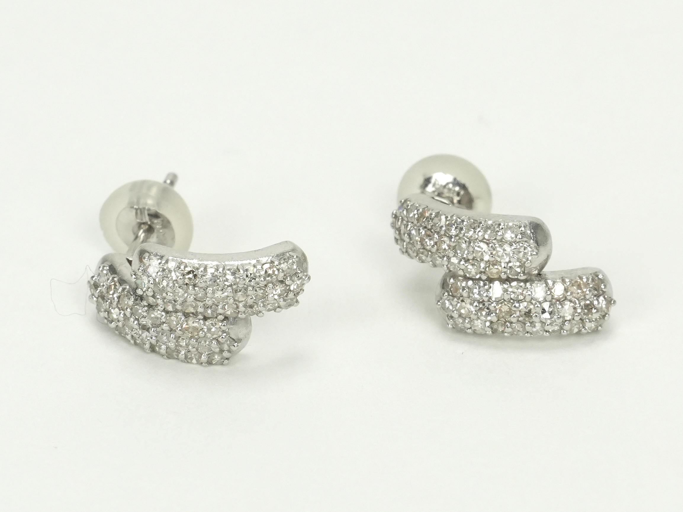 投稿記事「ダイヤモンド ピアス Pt900 0.50ct 0.50ctを買取しました！」の商品画像