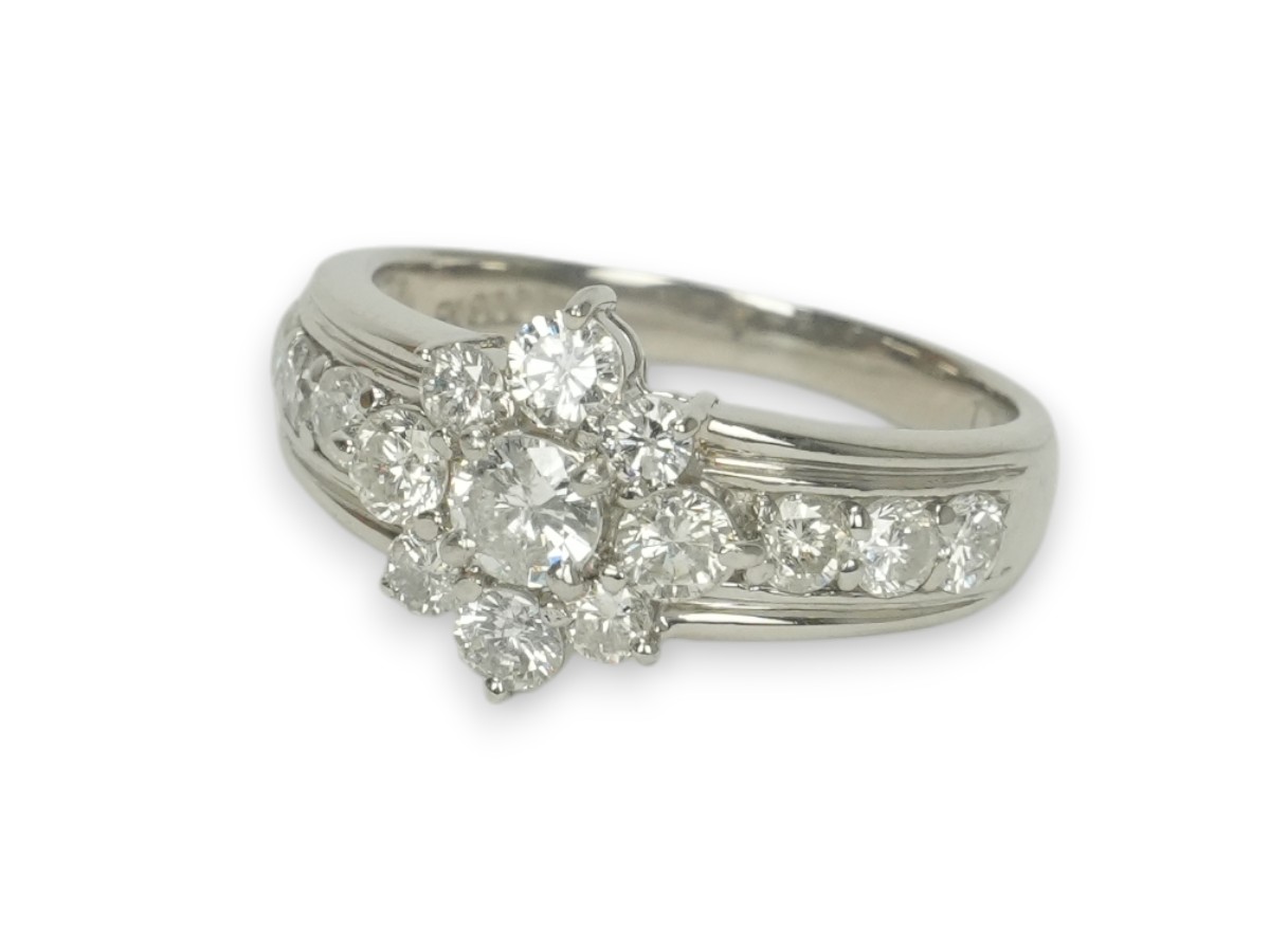 投稿記事「ダイヤモンド リング Pt900 1.04ct プラチナを買取しました！」の商品画像