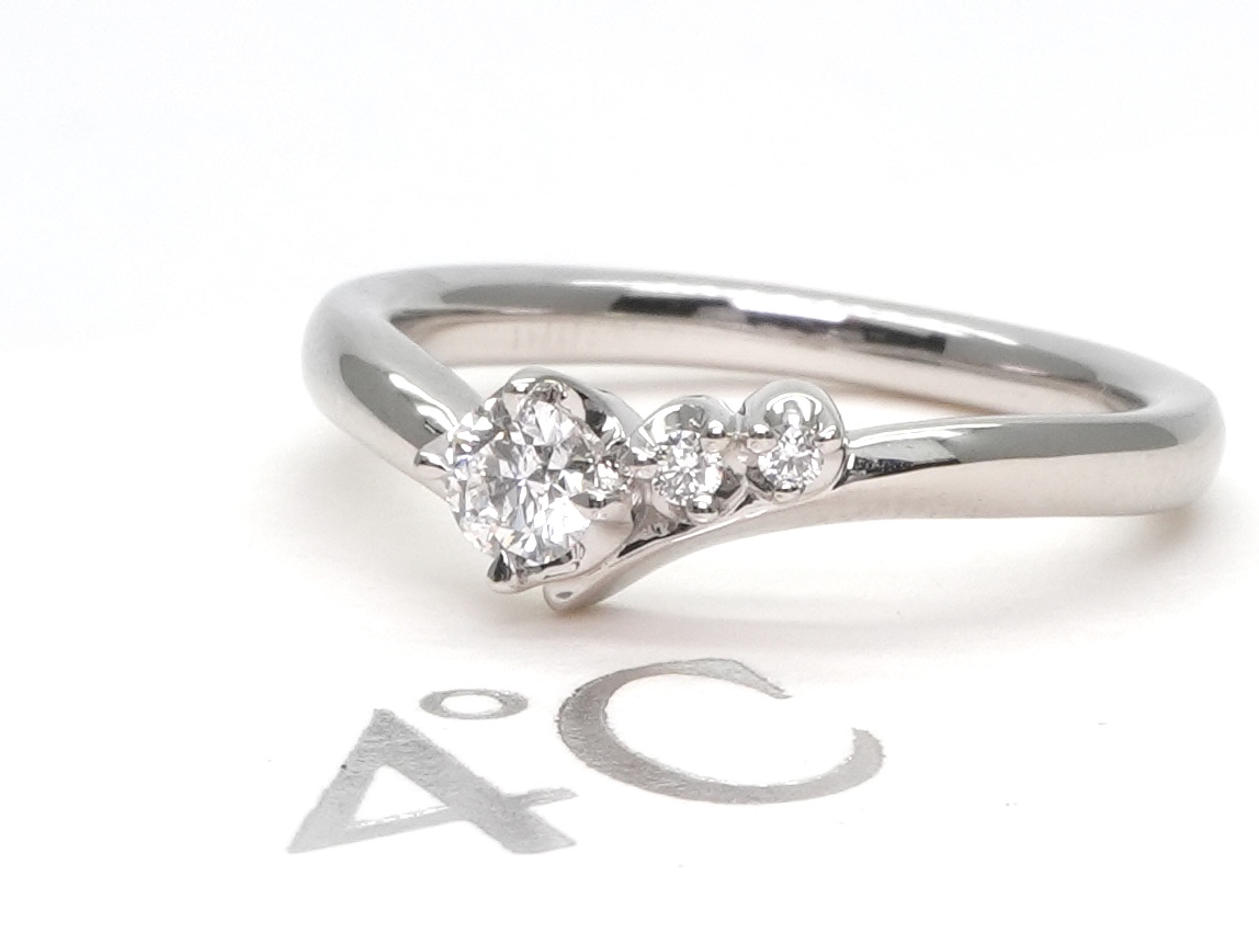 投稿記事「4℃ ダイヤモンドリング Pt950 0.16ct プラチナを買取しました！」の商品画像