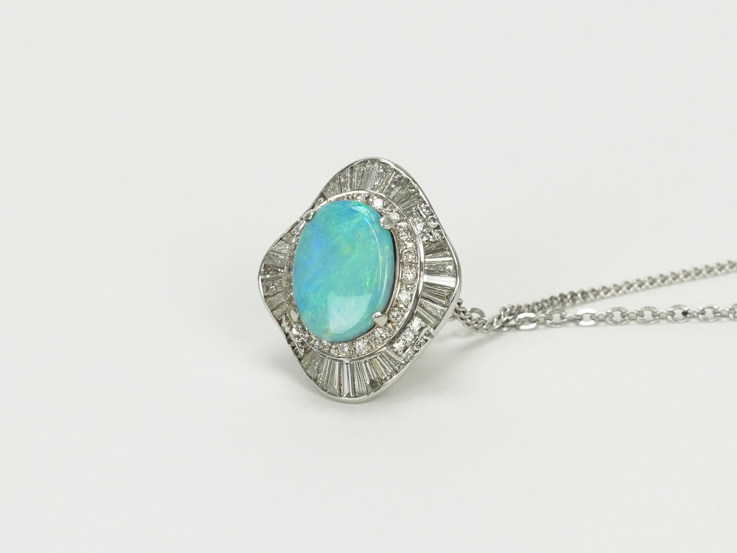 投稿記事「オパール ダイヤ ブローチ Pt900 7.3ct 1.82ctを買取しました！」の商品画像