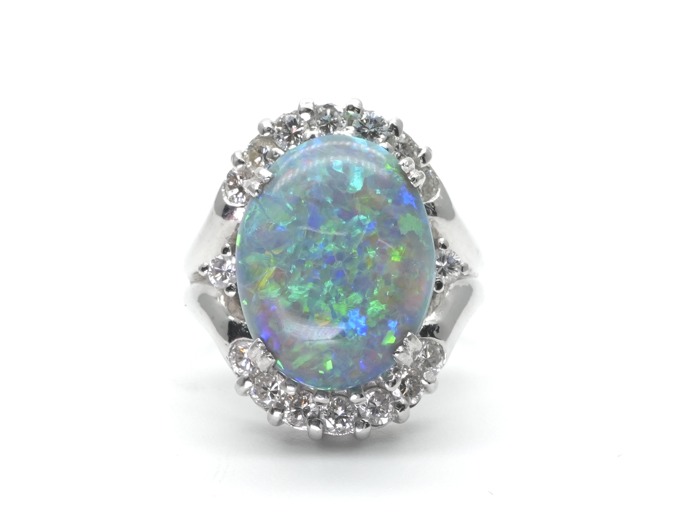 投稿記事「ブラックオパール ダイヤ リング Pt900 14.57ct 0.856ctを買取しました！」の商品画像